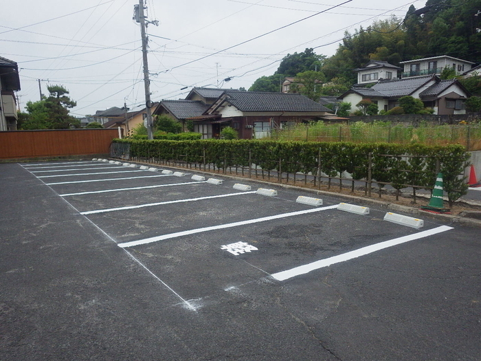 市内某駐車場ライン工事2