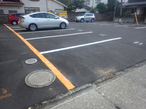 駐車場ライン工事