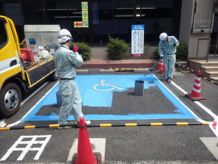 駐車場カラー塗装工事